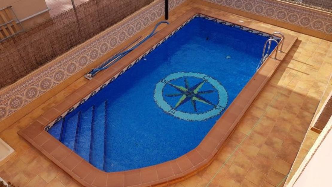 Sale - Villa - Torrevieja - Torrevieja Centro