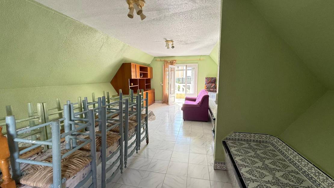 Sale - Villa - Torrevieja - Torrevieja Centro