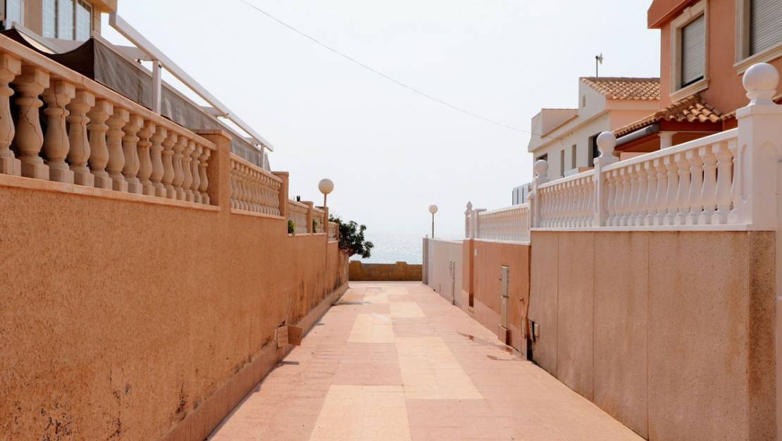 Sale - Villa - Torrevieja - Torrevieja Centro