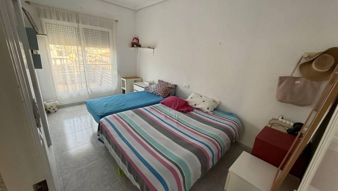 Sale - Villa - Torrevieja - Torrevieja Centro