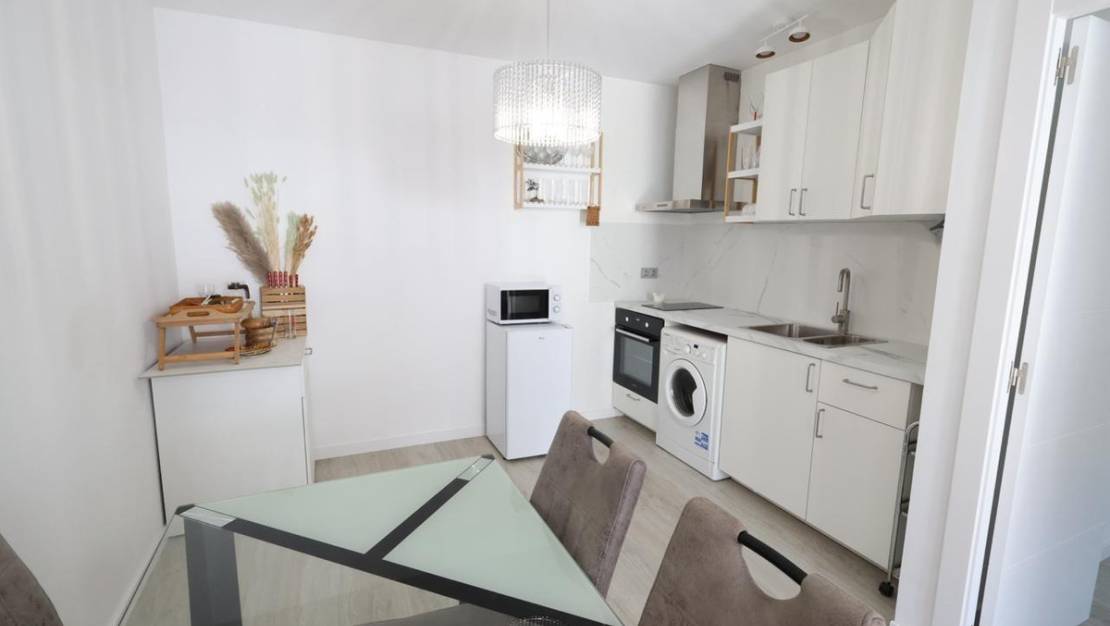 Sale - Villa - Torrevieja - Torrevieja Centro