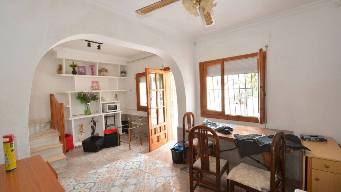 Sale - Villa - Torrevieja - Torrevieja Centro