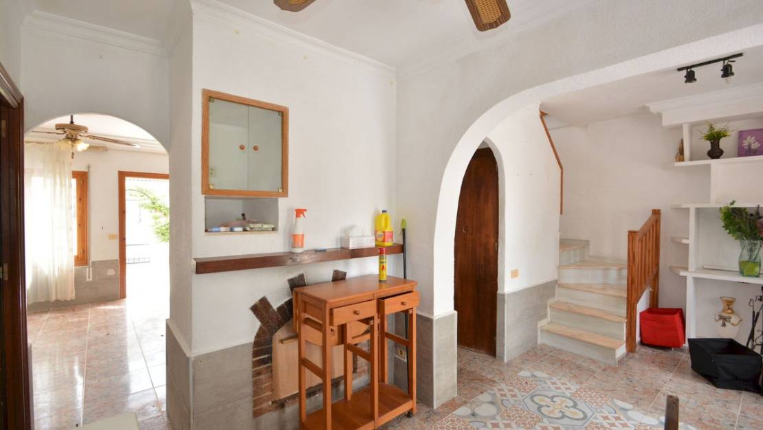 Sale - Villa - Torrevieja - Torrevieja Centro