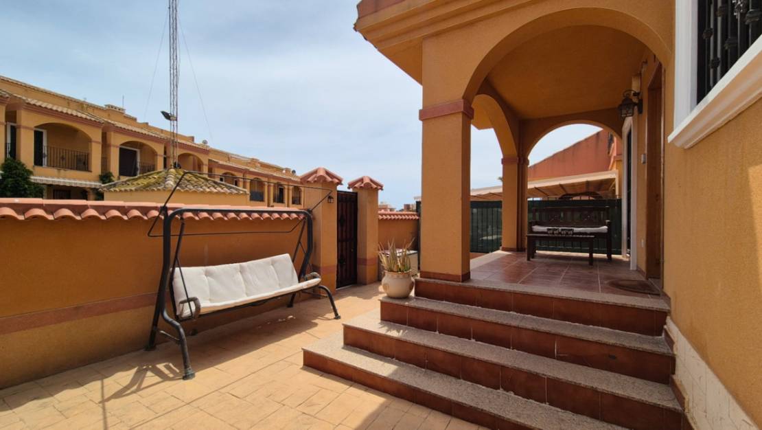 Sale - Villa - Torrevieja - Torrevieja Centro