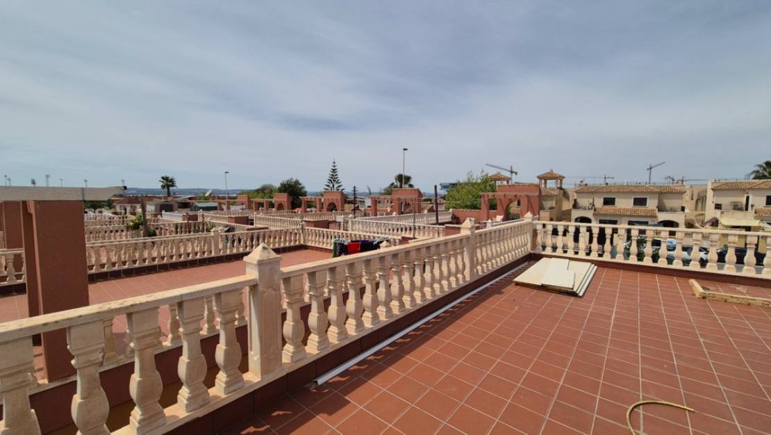 Sale - Villa - Torrevieja - Torrevieja Centro