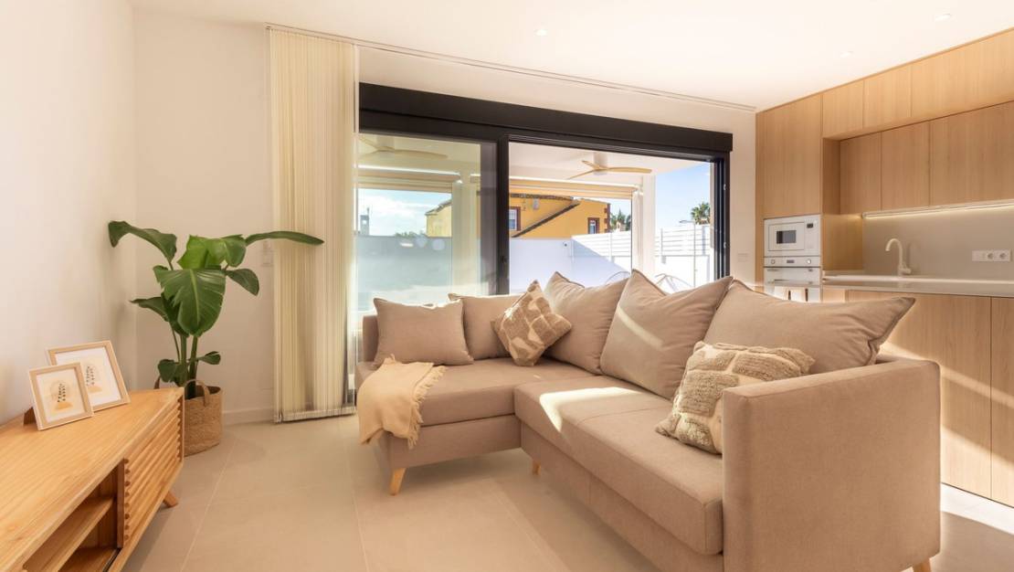 Sale - Villa - Torrevieja - Torrevieja Centro