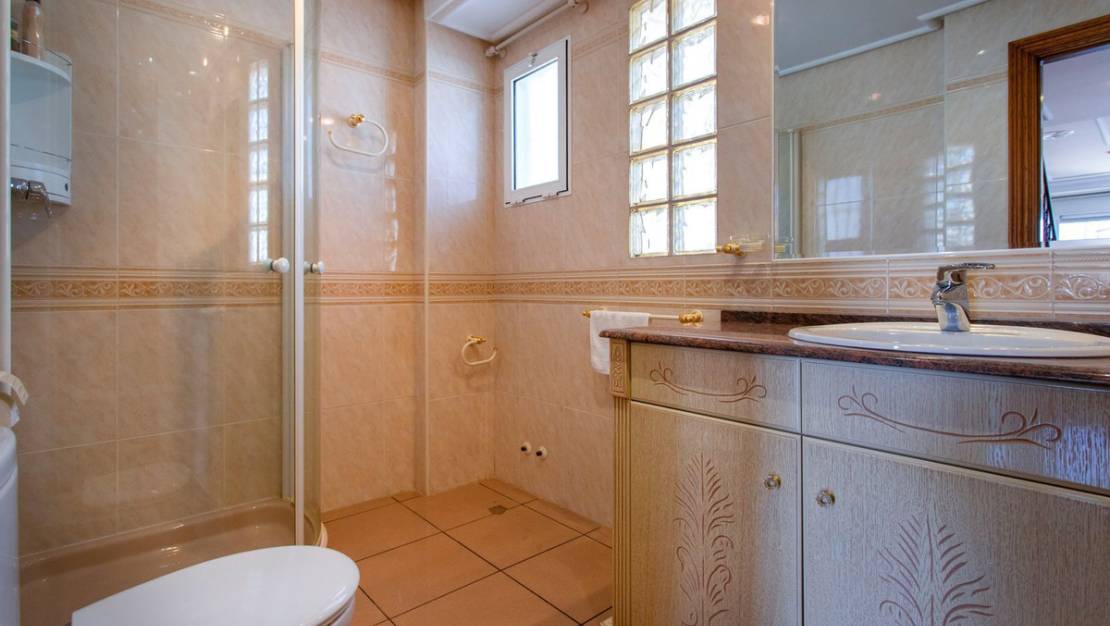Sale - Villa - Torrevieja - Torrevieja Centro