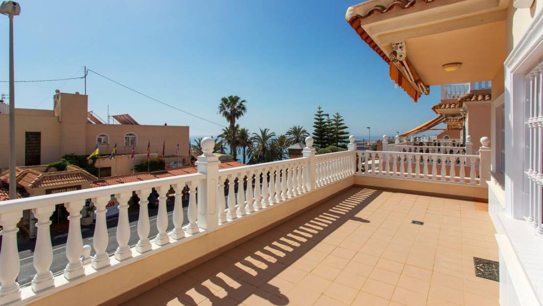 Sale - Villa - Torrevieja - Torrevieja Centro