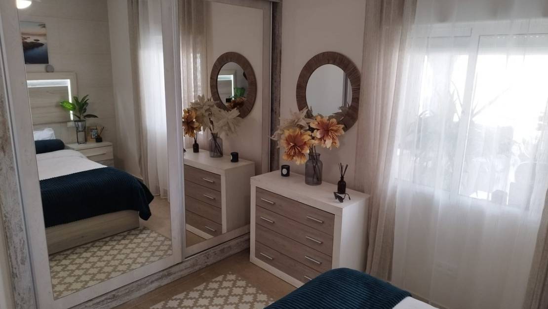 Sale - Villa - Torrevieja - Torrevieja Centro