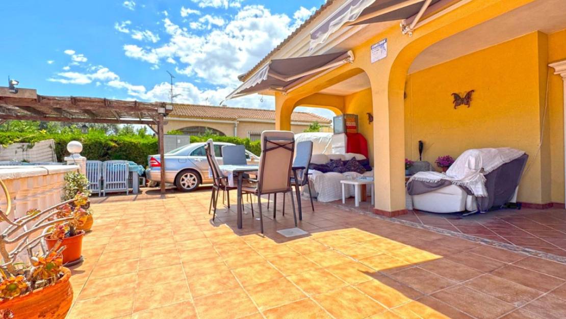 Sale - Villa - Torrevieja - Torrevieja Centro