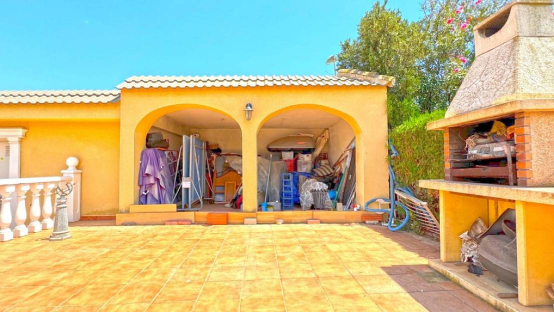 Sale - Villa - Torrevieja - Torrevieja Centro