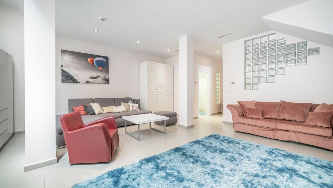 Sale - Villa - Torrevieja - Torrevieja Centro