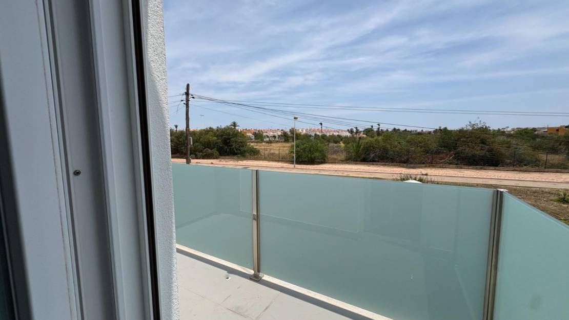 Sale - Villa - Torrevieja - Torrevieja Centro