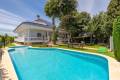 Sale - Villa - Torrevieja - Torrevieja Centro