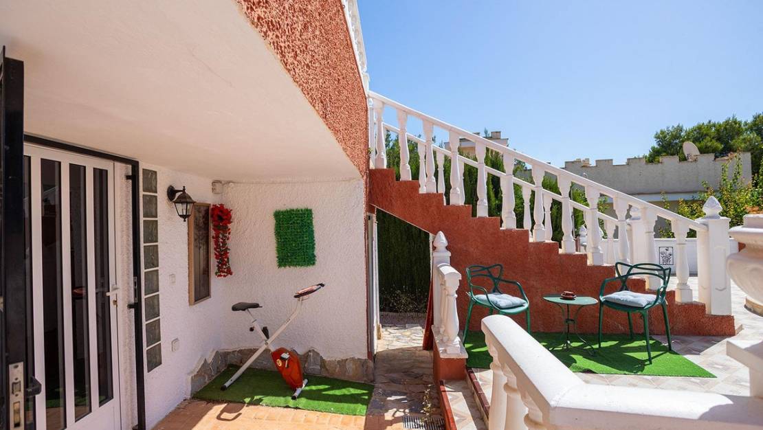 Sale - Villa - Torrevieja - Torrevieja Centro