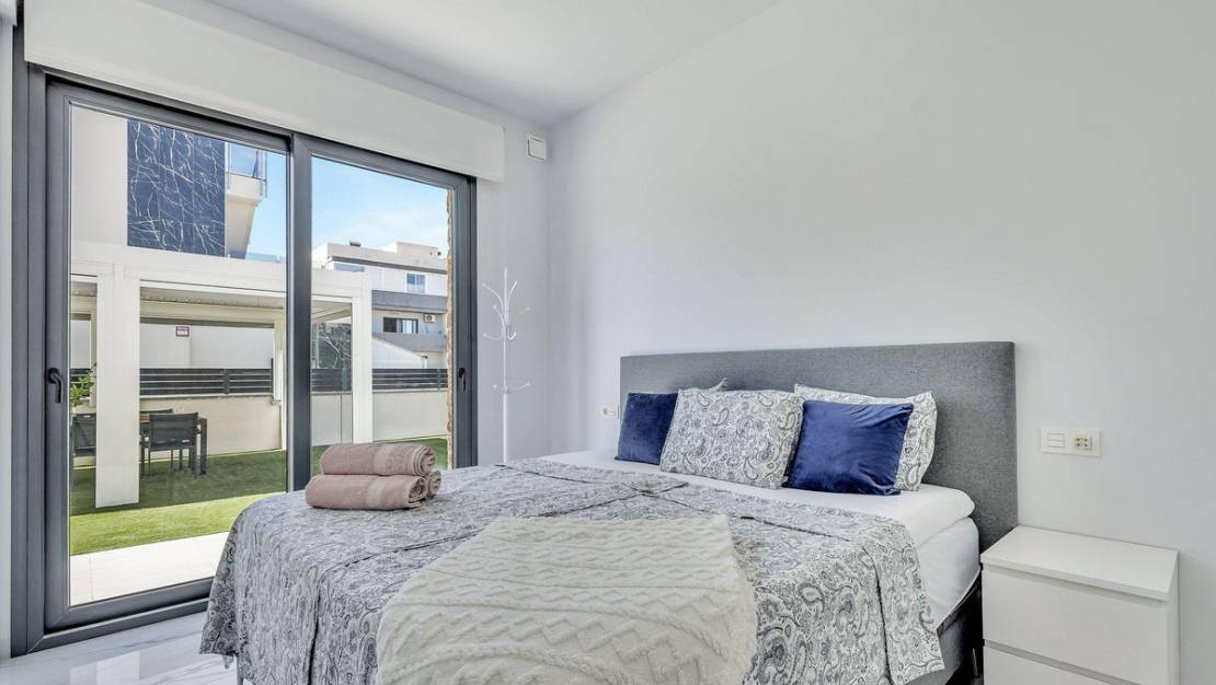 Sale - Villa - Torrevieja - Torrevieja Centro