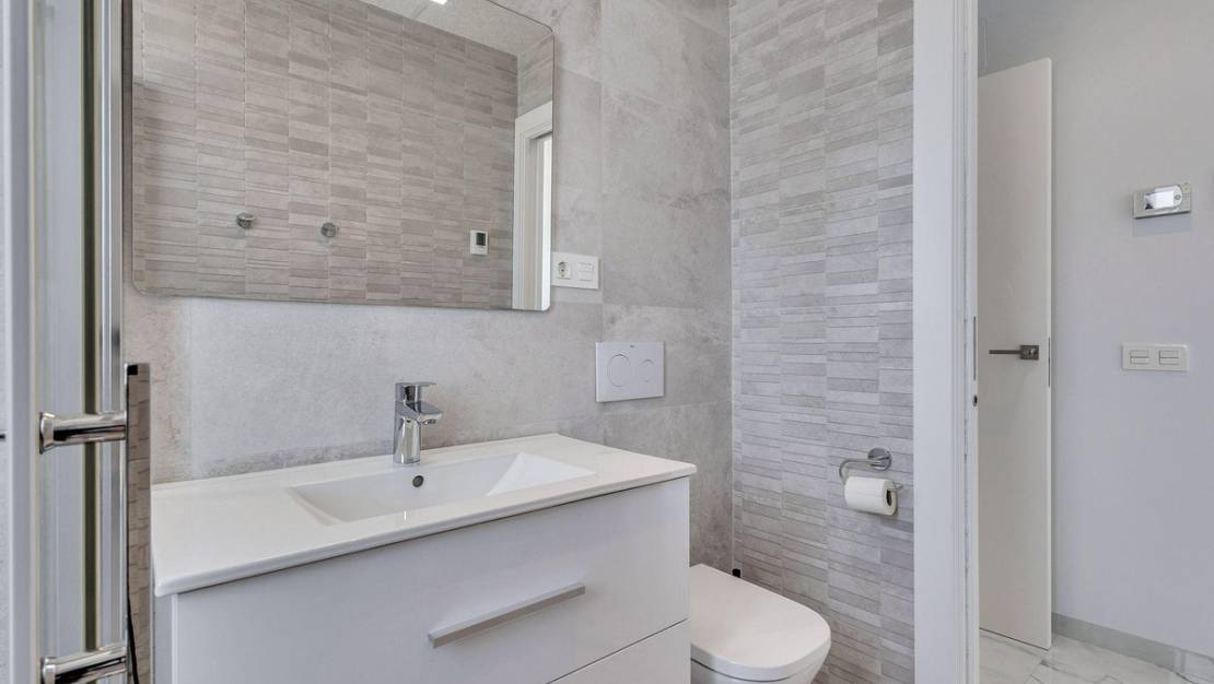 Sale - Villa - Torrevieja - Torrevieja Centro