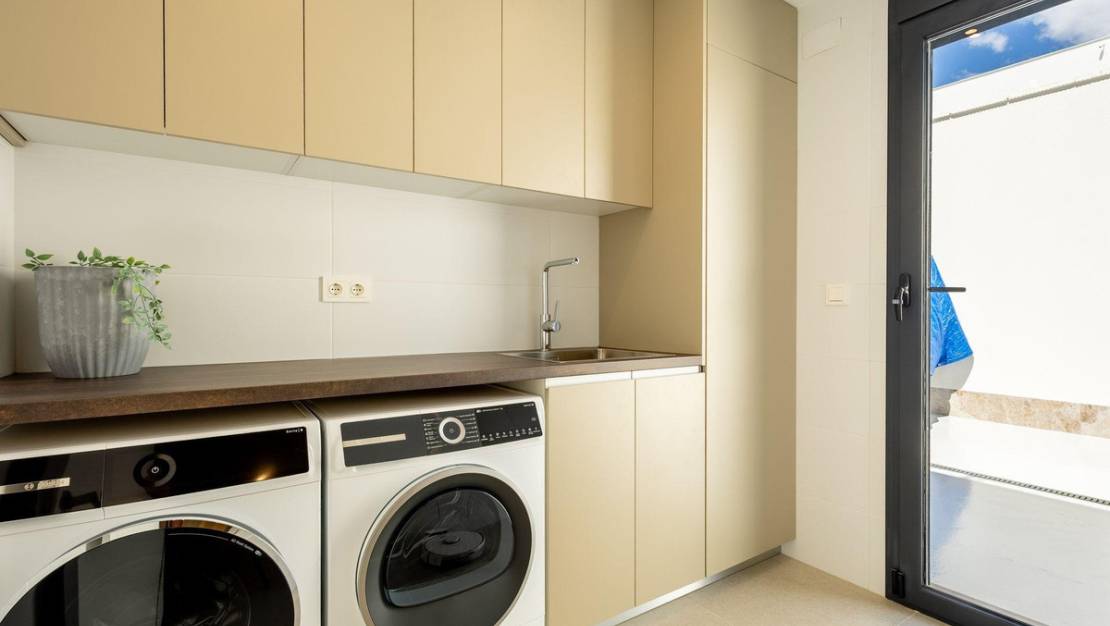 Sale - Villa - Torrevieja - Torrevieja Centro