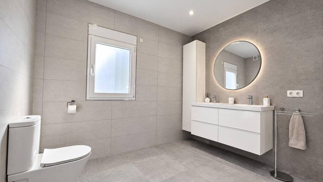 Sale - Villa - Torrevieja - Torrevieja Centro