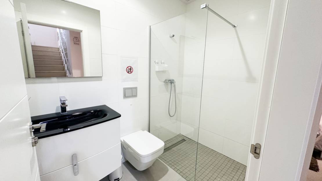 Sale - Villa - Torrevieja - Torrevieja Centro