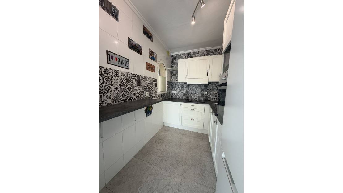 Sale - Villa - Torrevieja - Torrevieja Centro