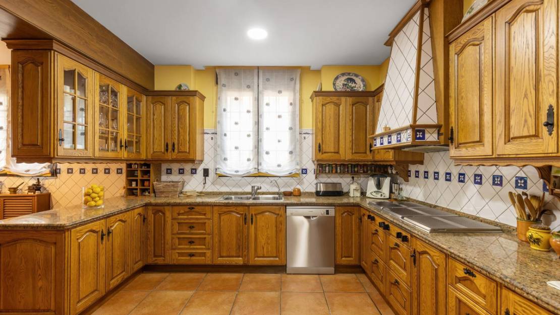 Sale - Villa - Torrevieja - Torrevieja Centro