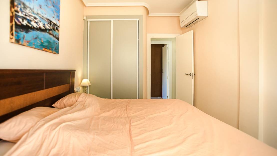 Sale - Villa - Torrevieja - Torrevieja Centro