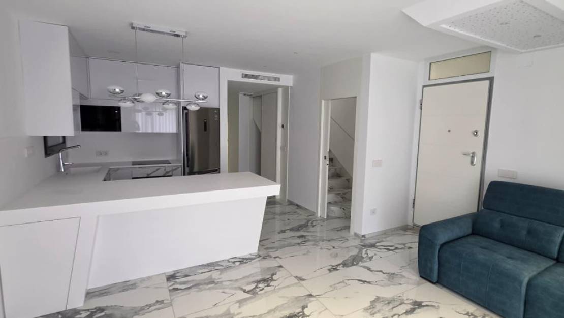 Sale - Villa - Torrevieja - Torrevieja Centro