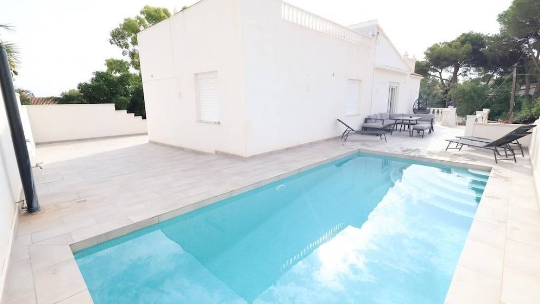 Sale - Villa - Torrevieja - Torrevieja Centro