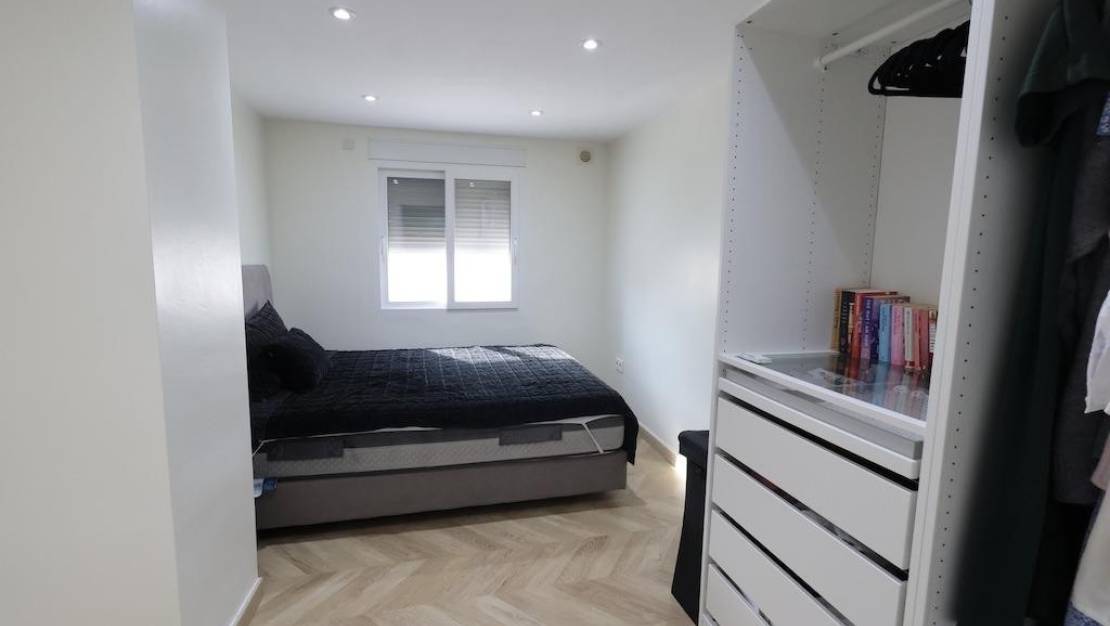 Sale - Villa - Torrevieja - Torrevieja Centro