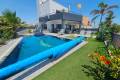 Sale - Villa - Torrevieja - Torrevieja Centro
