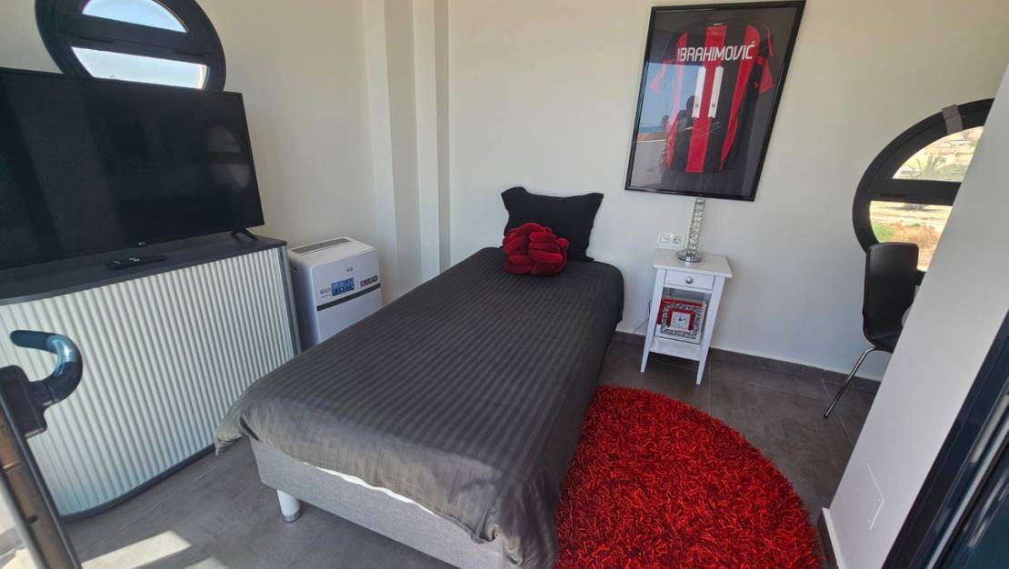 Sale - Villa - Torrevieja - Torrevieja Centro