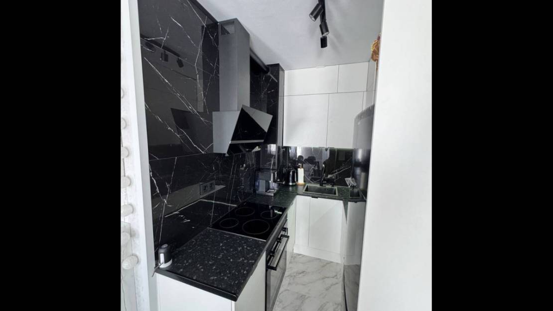 Sale - Villa - Torrevieja - Torrevieja Centro