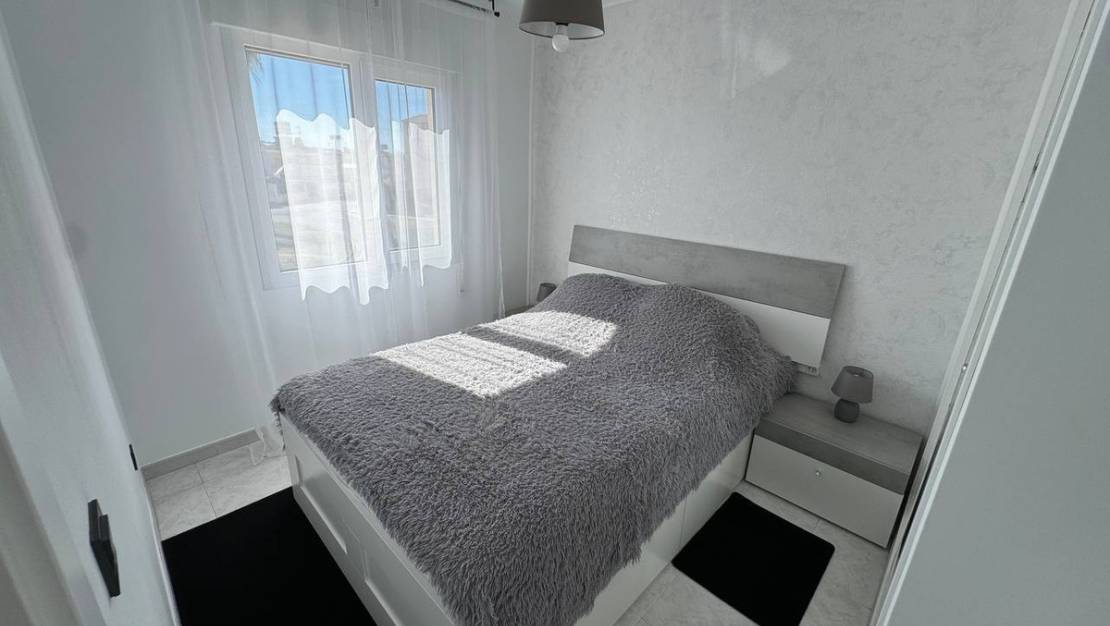 Sale - Villa - Torrevieja - Torrevieja Centro