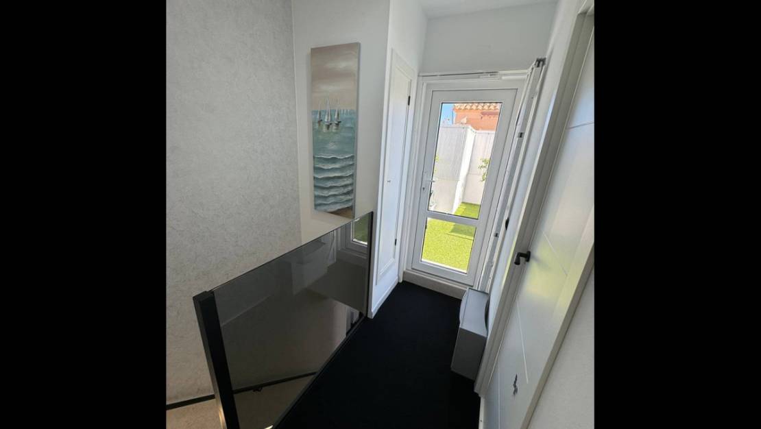 Sale - Villa - Torrevieja - Torrevieja Centro