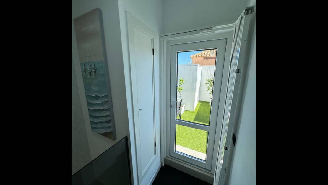 Sale - Villa - Torrevieja - Torrevieja Centro