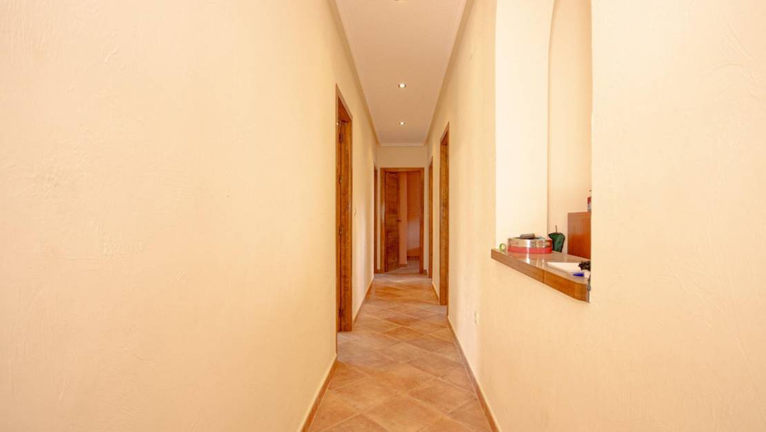 Sale - Villa - Torrevieja - Torrevieja Centro