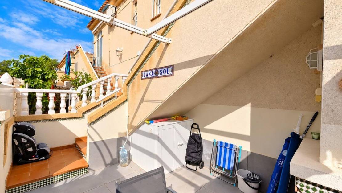 Sale - Villa - Torrevieja - Torrevieja Centro