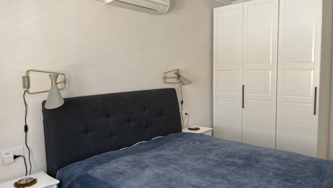 Sale - Villa - Torrevieja - Torrevieja Centro