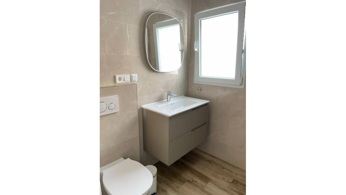 Sale - Villa - Torrevieja - Torrevieja Centro
