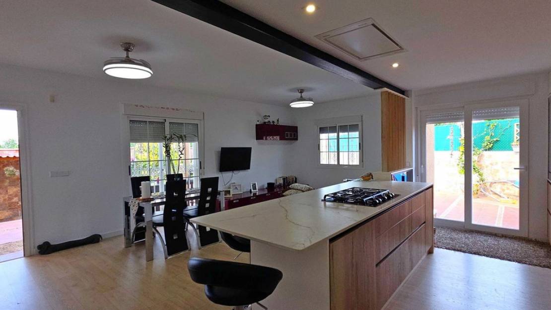 Sale - Villa - Torrevieja - Torrevieja Centro