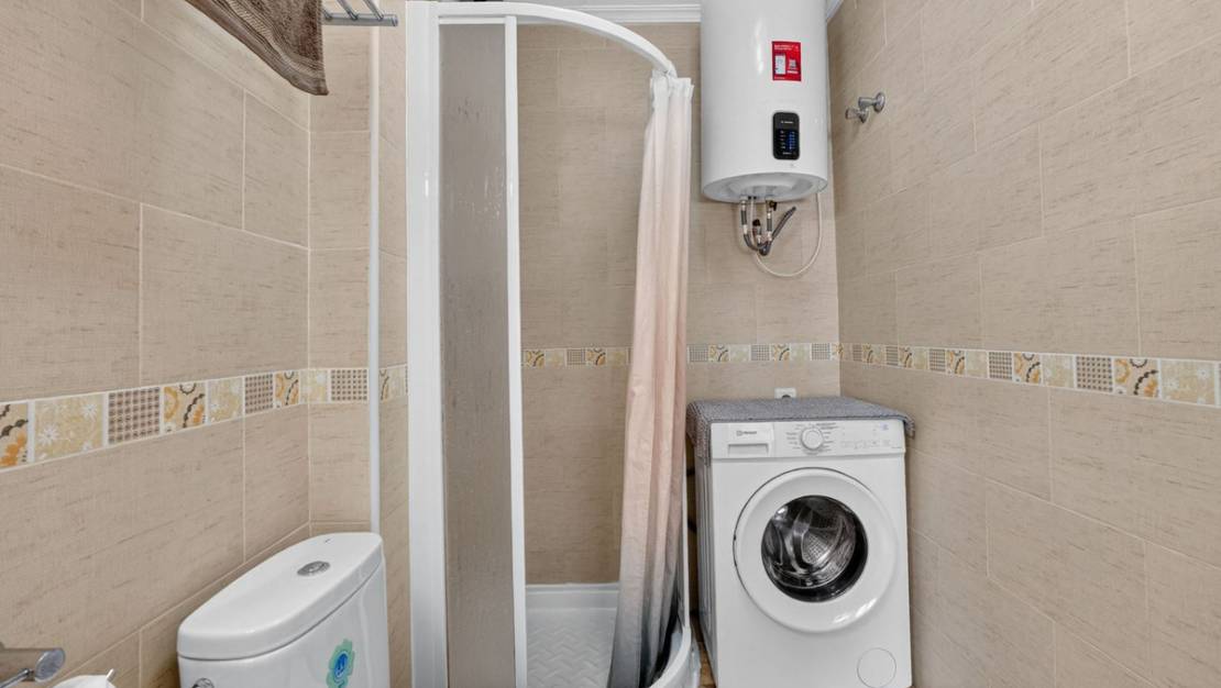 Sale - Villa - Torrevieja - Torrevieja Centro