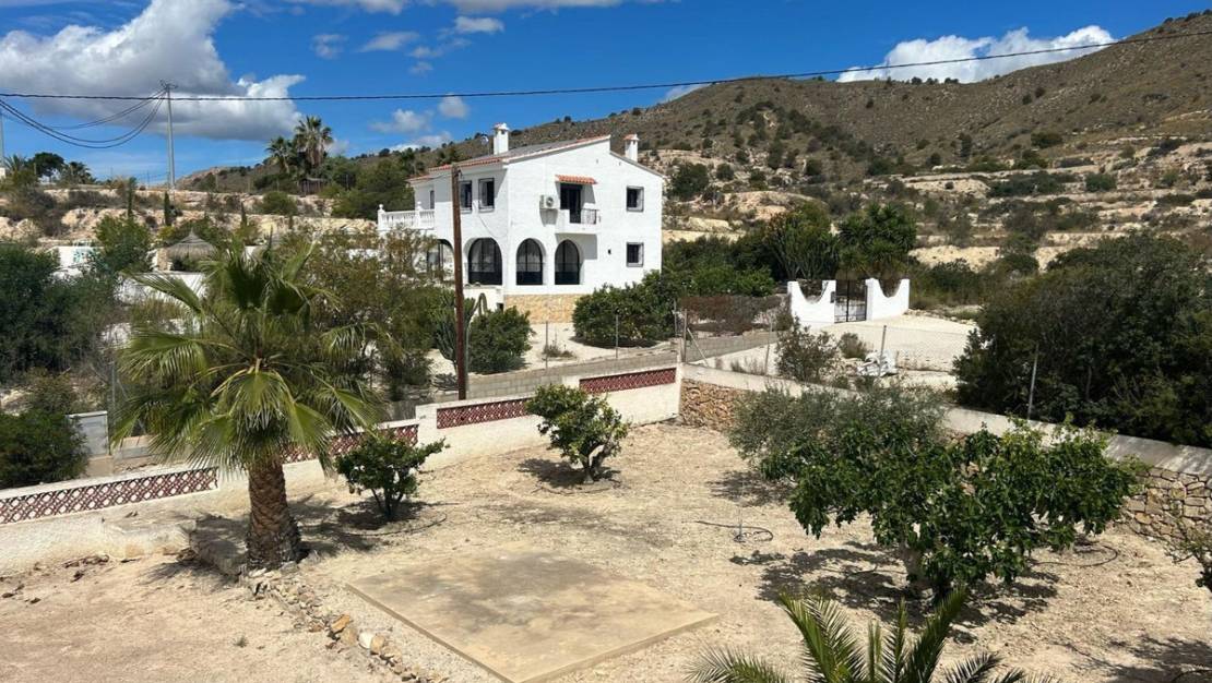 Sale - Villa - Villajoyosa - Villajoyosa Centro