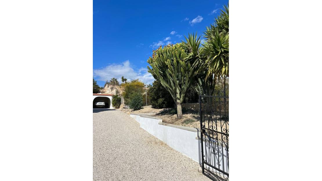 Sale - Villa - Villajoyosa - Villajoyosa Centro