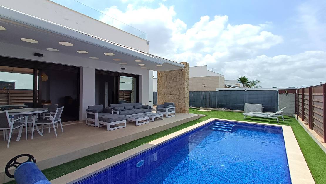 Sale - Villa - Vistabella Golf