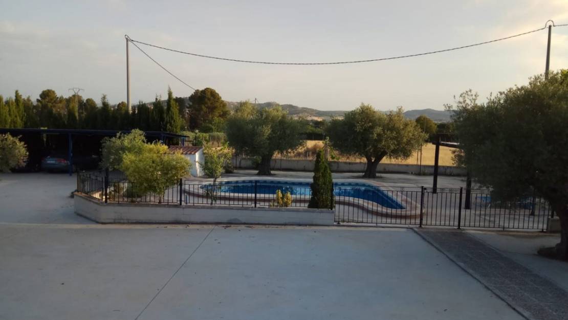 Sale - Villa - Yecla - Yecla Centro