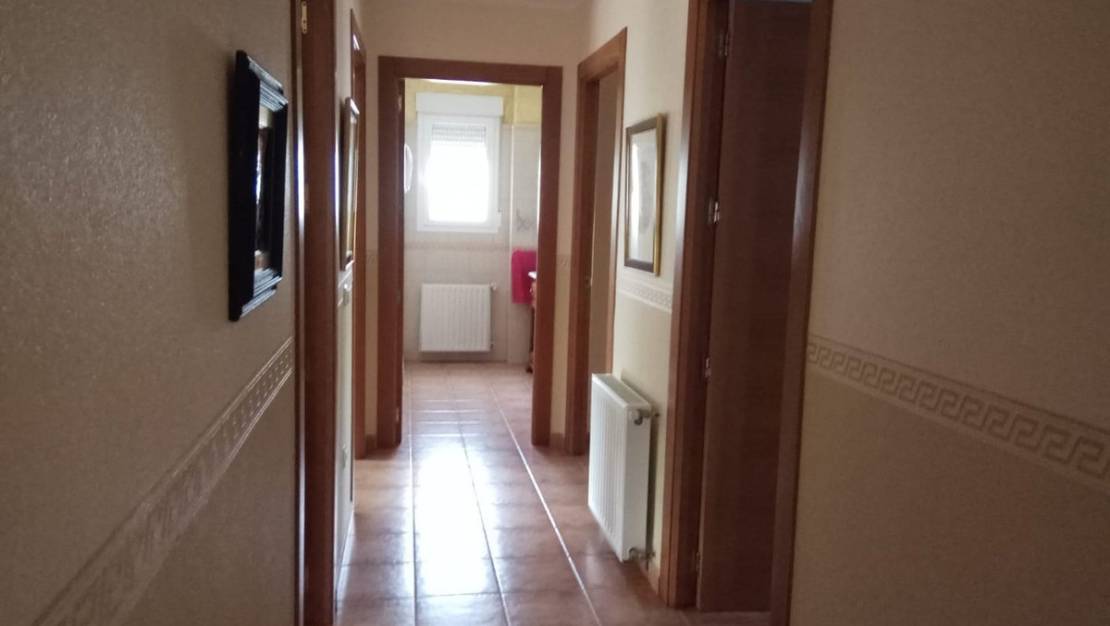 Sale - Villa - Yecla - Yecla Centro