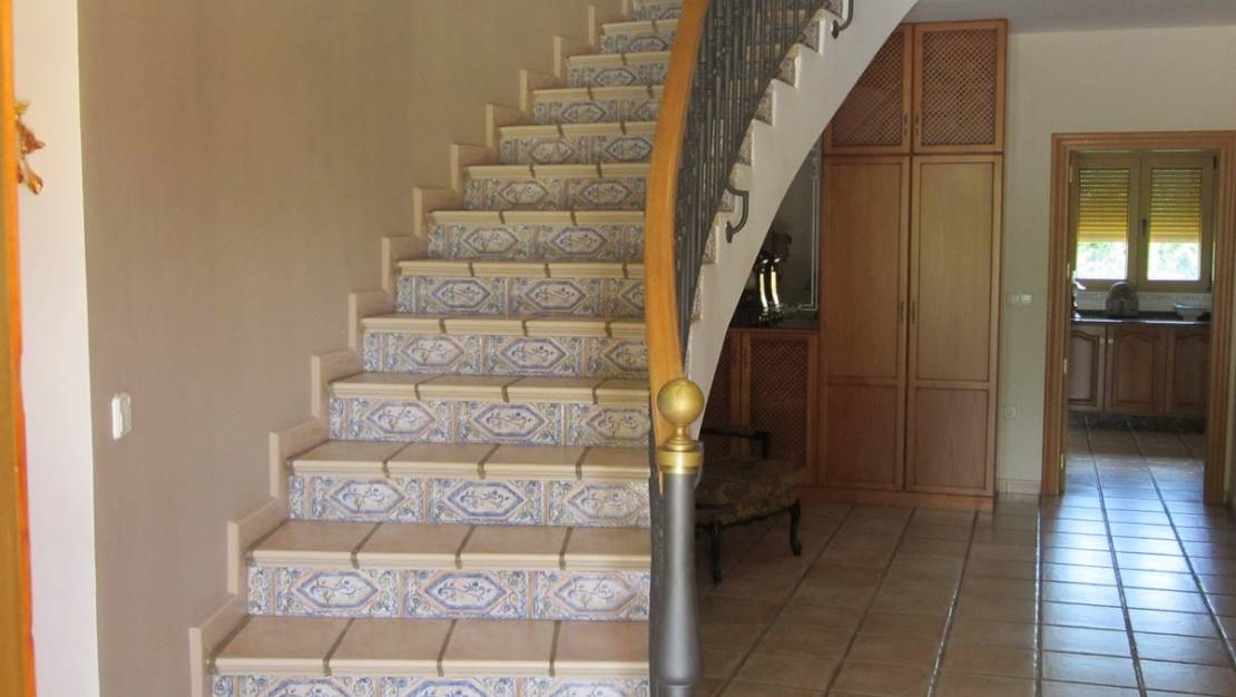 Sale - Villa - Yecla - Yecla Centro