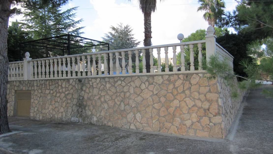 Sale - Villa - Yecla - Yecla Centro