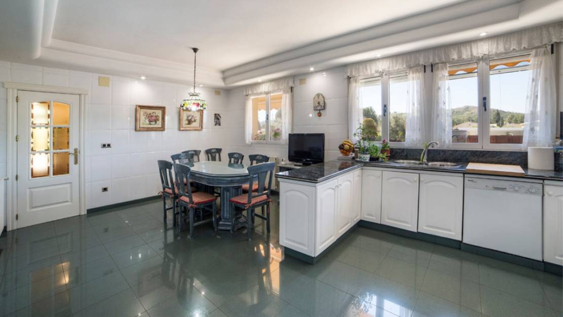 Sale - Villa - Yecla - Yecla Centro